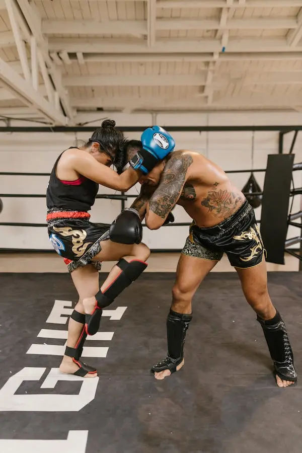 Kickboxing foot wraps are protection gear worn around the foot and ankle during training or fights in kickboxing. 